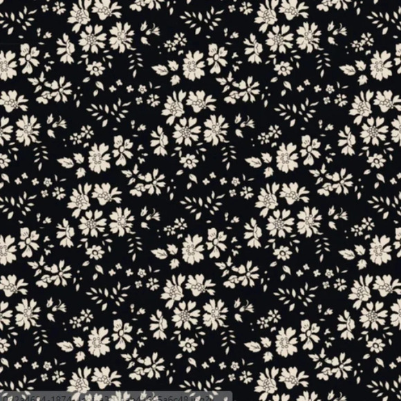 Liberty of London Art Fabric Scrunchie Black White Capel Floral Cottagecore - Picture 4 of 11